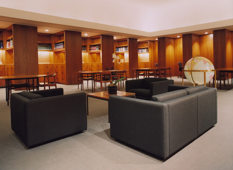 View of a seating area in the Carter&#039;s library.