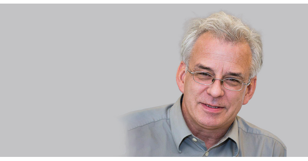 Headshot of Tim Smith. 