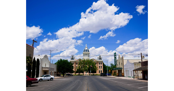 Main street in Marfa, Texas, showing the courthouse.