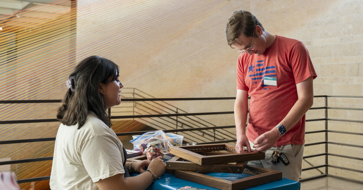 Meet Up at the Museum: Historic Moments | Amon Carter Museum of ...