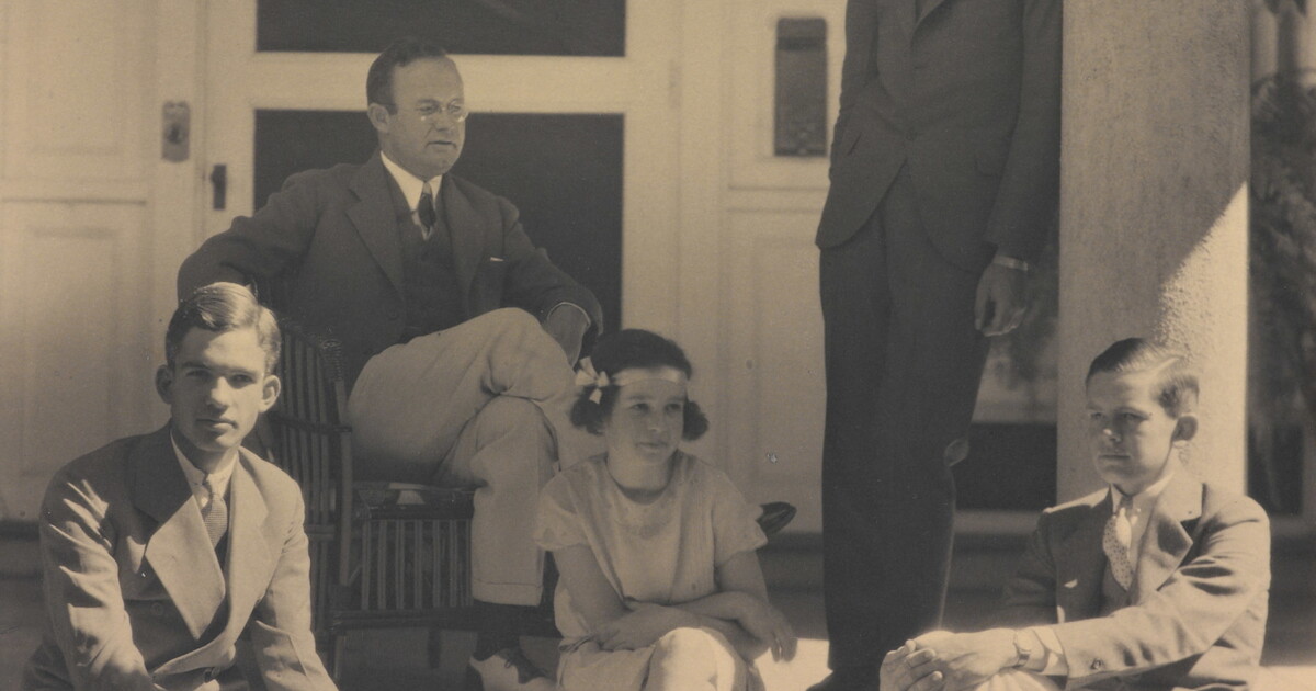 [Charles L. Tutt and family] | Amon Carter Museum of American Art