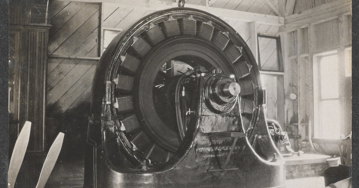 [Photograph of machine] | Amon Carter Museum of American Art