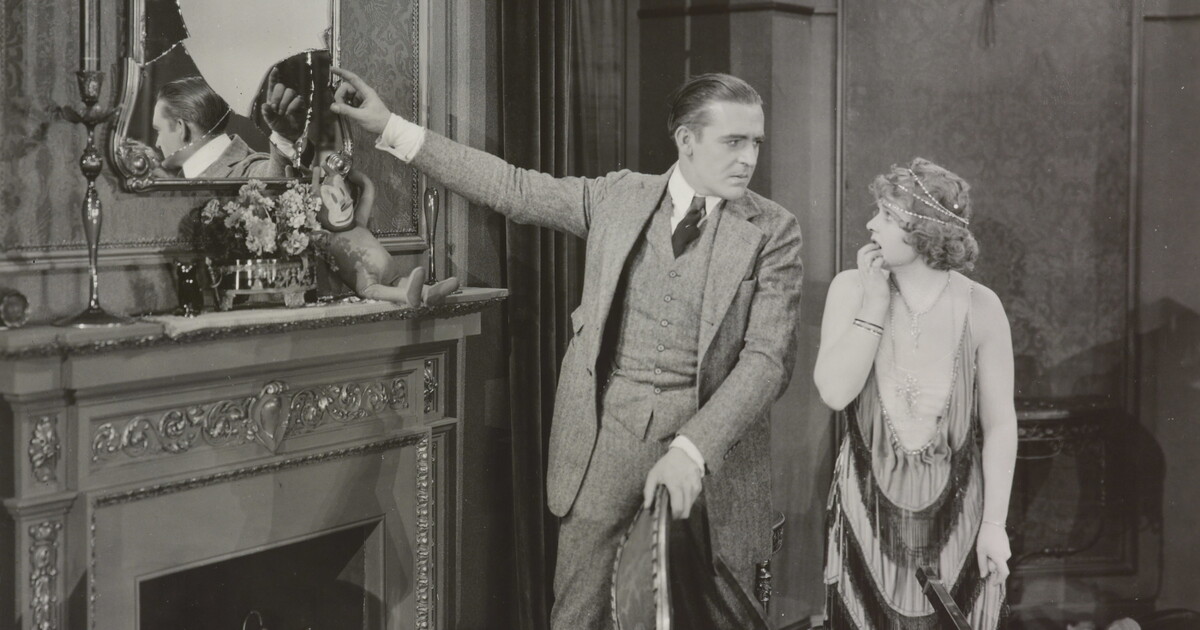 Alexander Ritchie Mirror [Wallace Reid pointing at broken mirror,